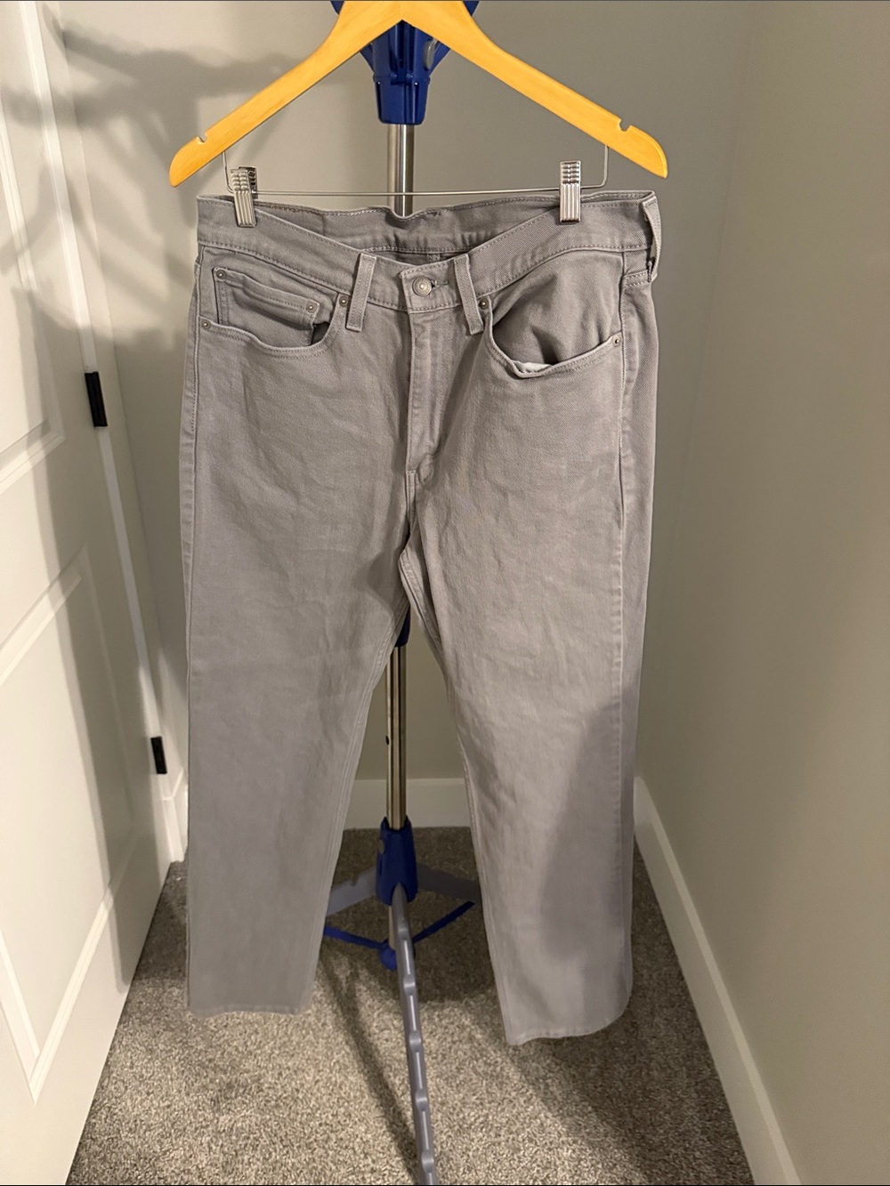 Levi's Gray Relaxed Fit Men's Jeans